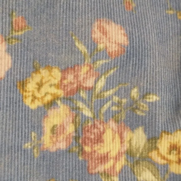 Floral Corduroy Shirt 100% Cotton Fine Wale Periwinkle Blue LL Bean Pink Roses - Picture 10 of 10